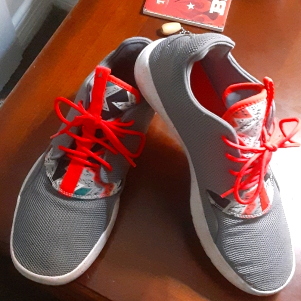 Nike air jordan eclipse cross trainers